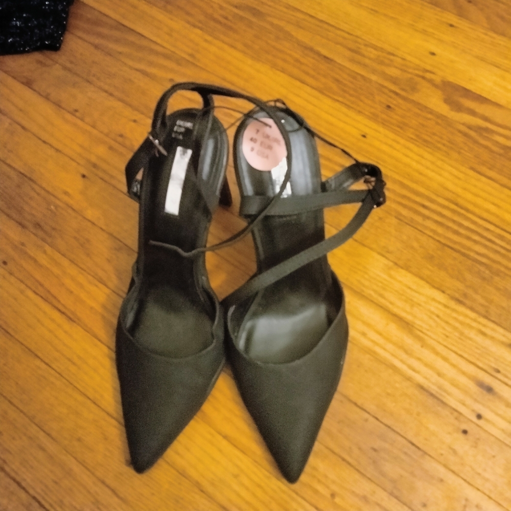 Elegant Women's Strappy Heels